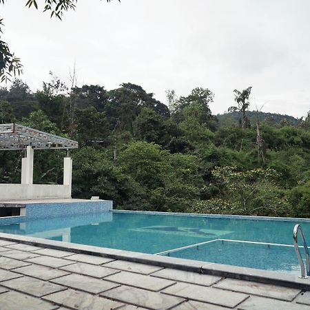 Hotel Coorggavadana Madikeri Exterior foto