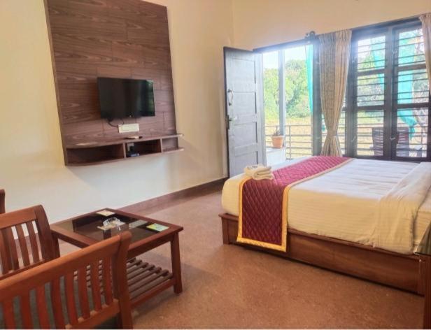 Hotel Coorggavadana Madikeri Exterior foto